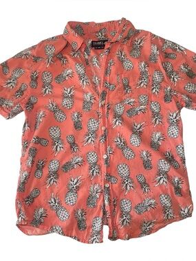 Trunks Surf & Swim Co. Pineapple Button-Down Shirt – Men’s Small 🍍🌴